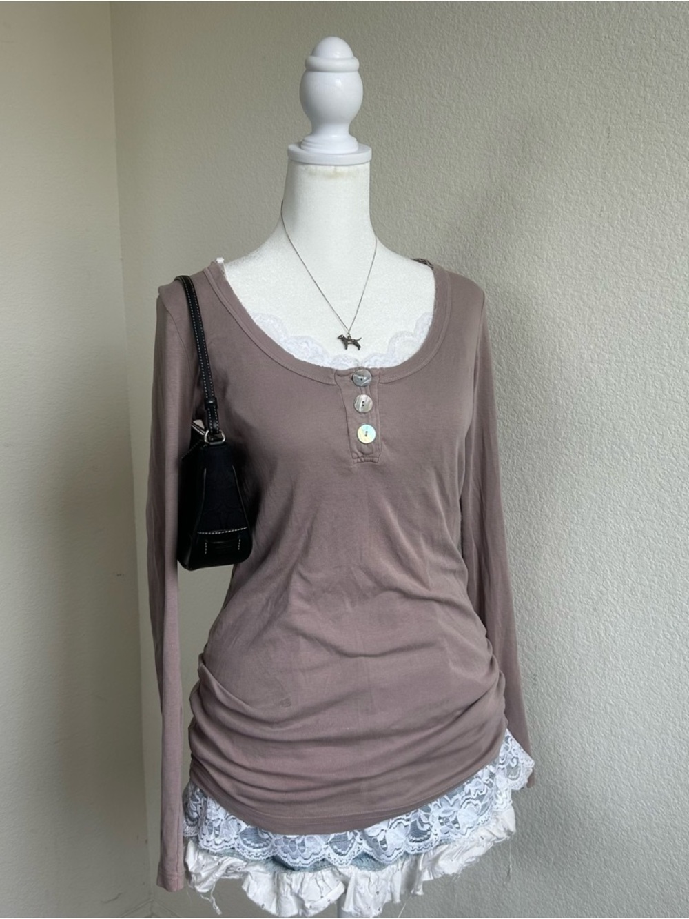 Michael Stars Taupe Henley Top One Size Fitted Soft Layering